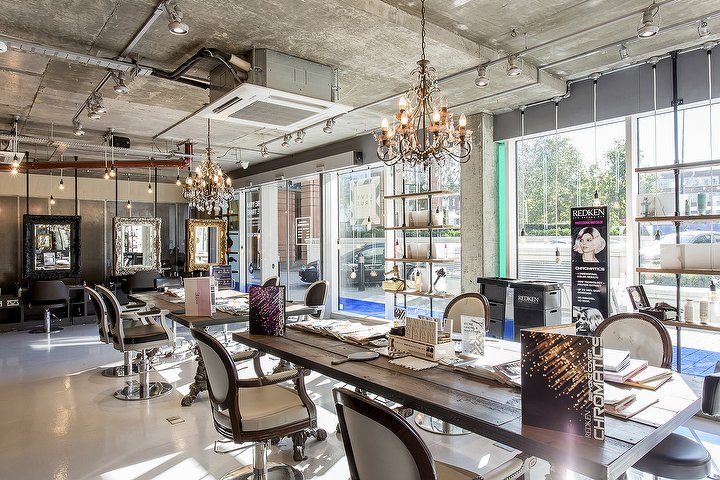 Live True London - Vauxhall - Coiffure Unit 8, Flagstaff House - Photo de galerie - OneBooking