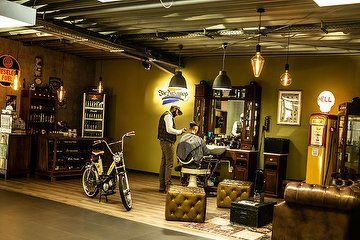 The Barbershop by Autohaus Weiland