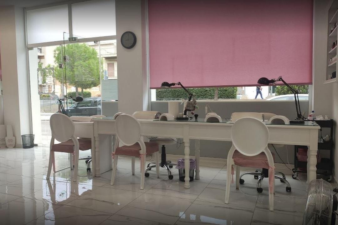 NU Beauty & Nail Salon, Attica