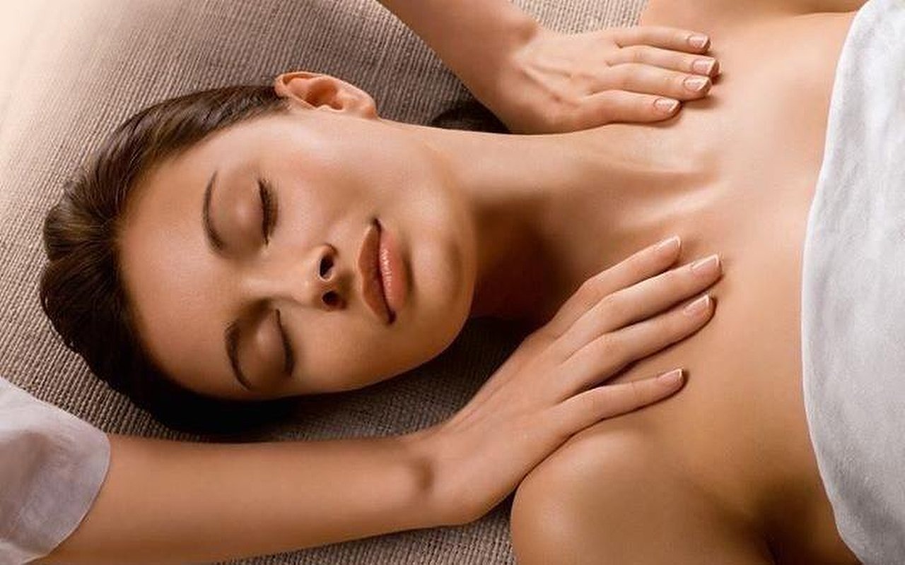 Choisir entre 13 établissements vous offrant massages à Montreuil, Seine-Saint-Denis