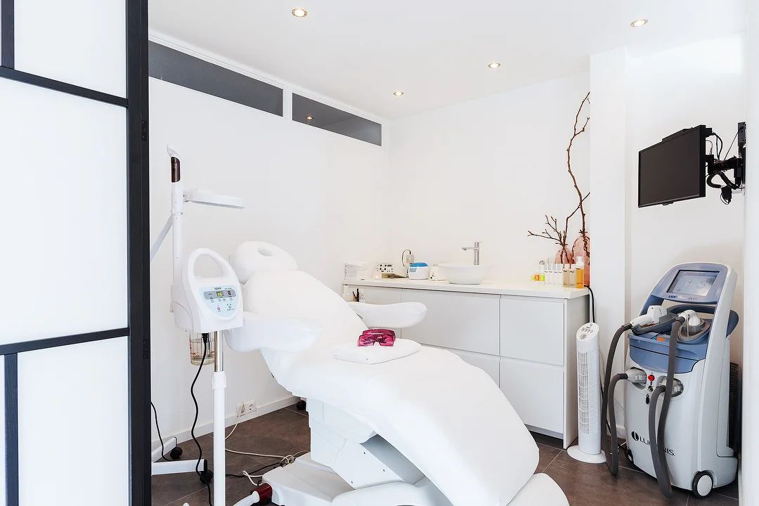 Comfort Clinic  laser hair removal & skincare B.V, Ommoord, Rotterdam