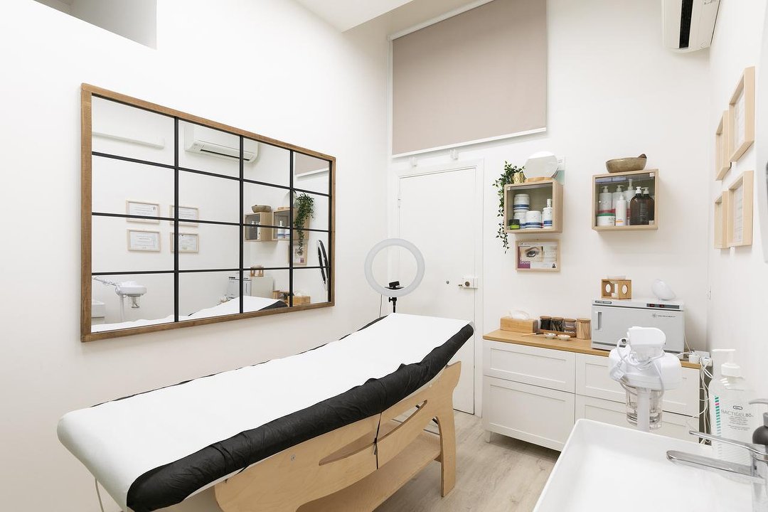 Color Lavanda Unghie e Bellezza, Ascoli Piceno, Marche