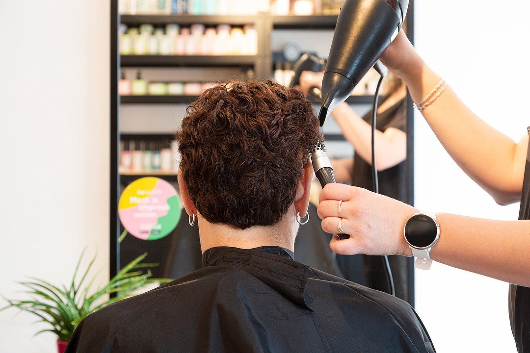 Omar Barbershop - Pula, Pula, Città metropolitana di Cagliari