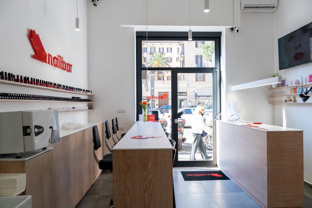 Nailbar Via Appia Nuova, Re di Roma, Roma