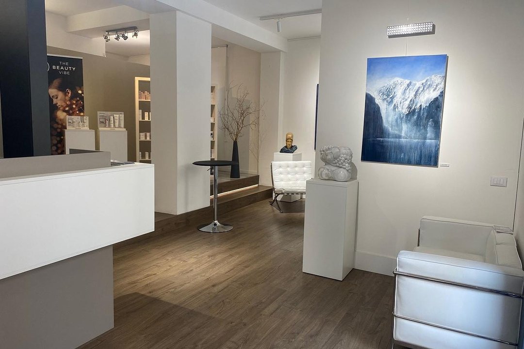 Esthens Beautyart, Marconi, Bologna