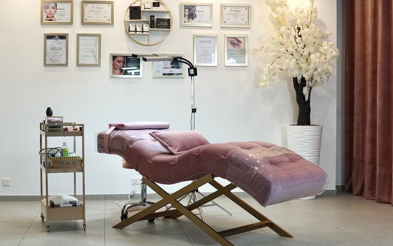 Interieur van Lash Clinic in Schiedam