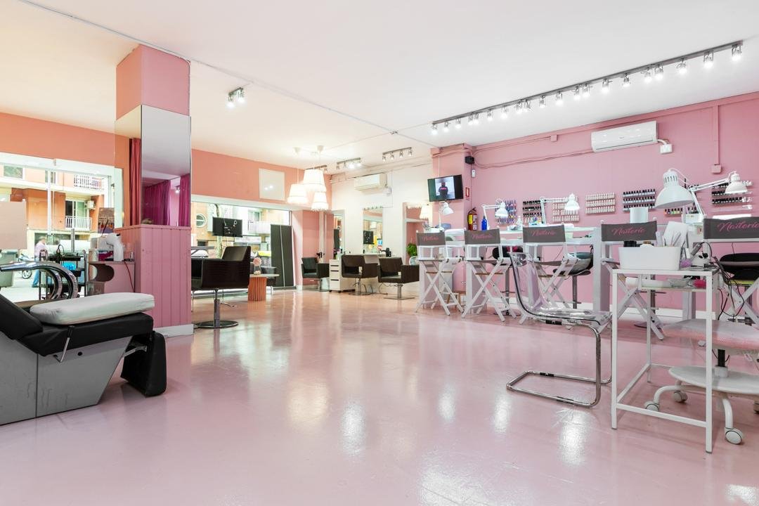 Nailerie Barcelona, Sant Josep, Provincia de Barcelona