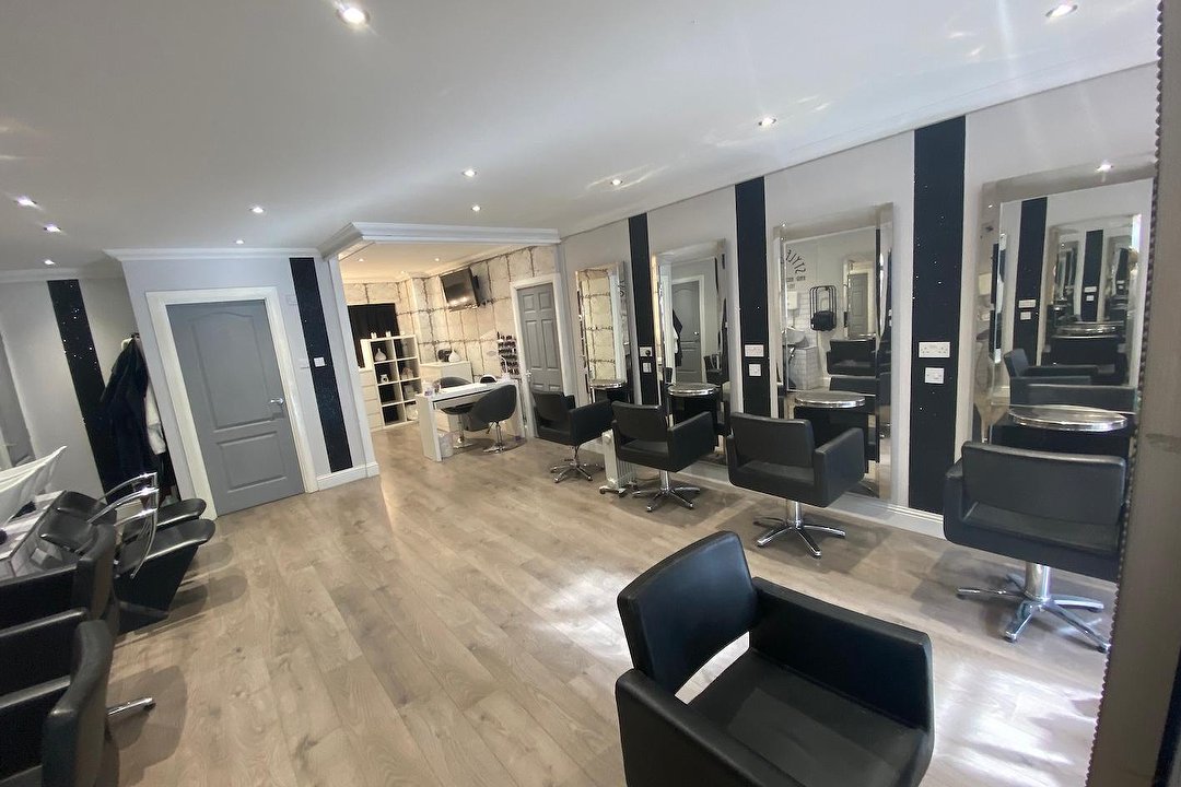 Style Studio Hair and Beauty Salon, East Kilbride, Glasgow Area