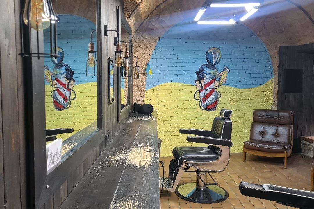 Square one Barbershop, Senamiestis, Vilnius