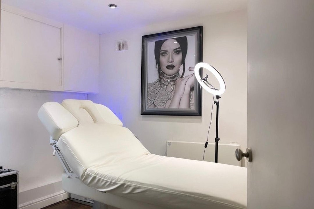 House of Aesthetics by Serica, Lonsdale Square, London