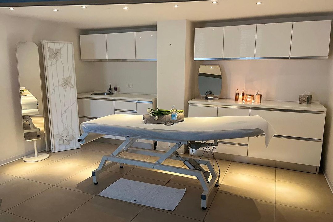 Rebecca Natural Beauty c/o RMS Polimedical, Cormano, Lombardia