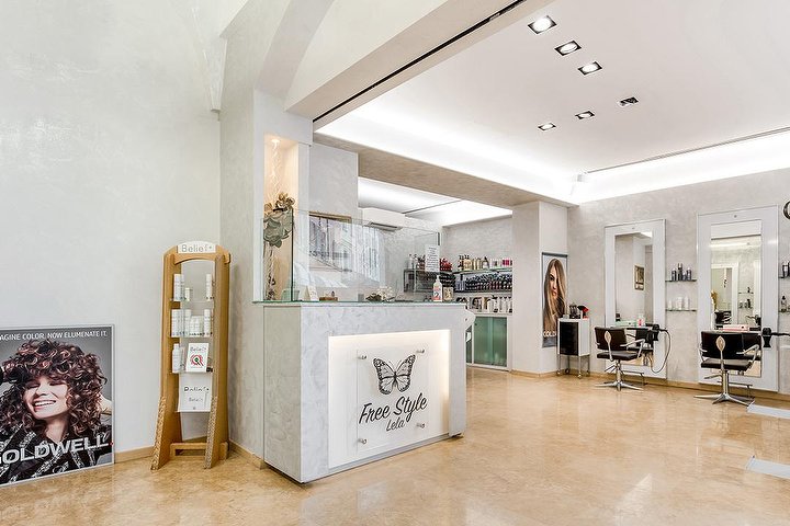 Free Style Lela - Coiffure Piacenza - Photo de galerie - OneBooking