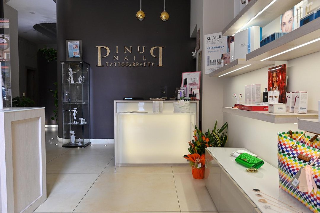 Pin Up Nail, Ostia, Roma