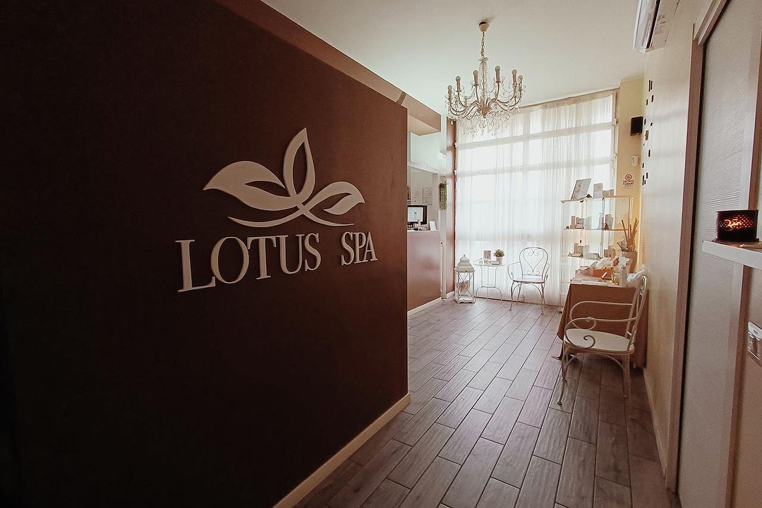 Lotus SPA, Affori, Milano