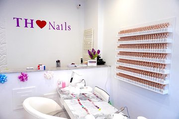 TH Nails
