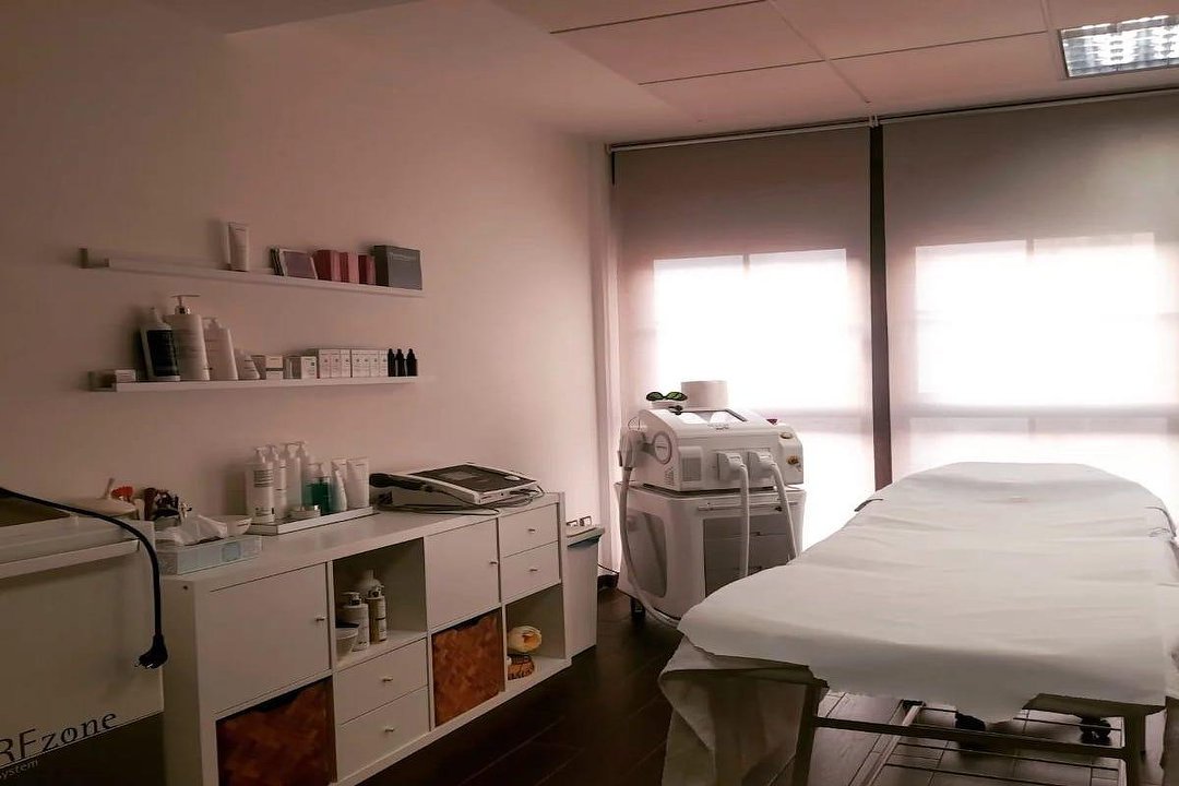 Centro De Estética Silvia Salavert, Logroño