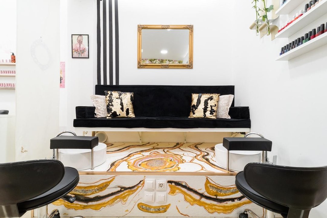 AJ Beauty Room, Gizi, Αθήνα