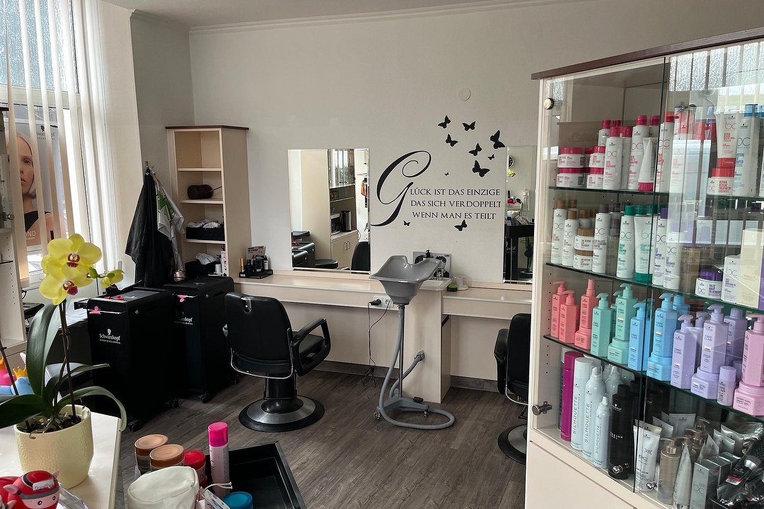 Voll Creatives Friseurstudio, 23. Bezirk, Wien