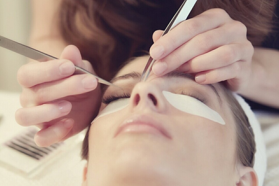 U'i Lashes, Marienthal, Hamburg