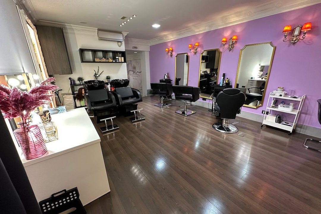 Simone Alves Hair & Beauty, Arapiles, Madrid