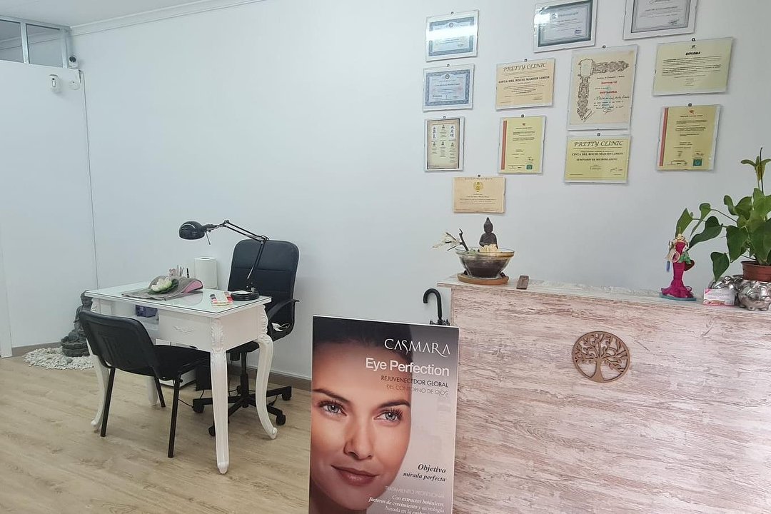 Centro de Estética Avanzada Cinta Martín, Vilapicina i la Torre Llobeta, Barcelona