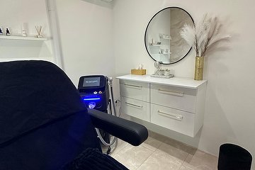 Cloud Skin Clinic