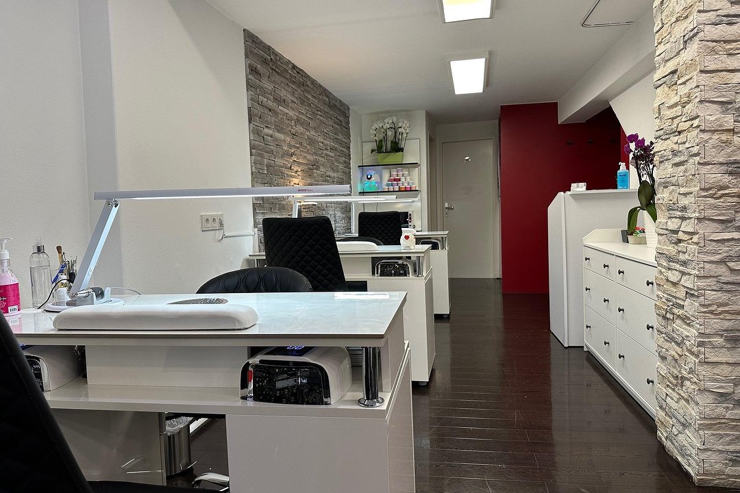 LUXY Nails (City), Innenstadt I, Frankfurt am Main