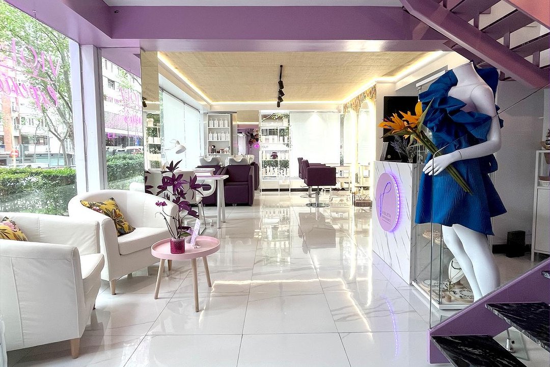 Violeta Experience, Hispanoamerica, Madrid