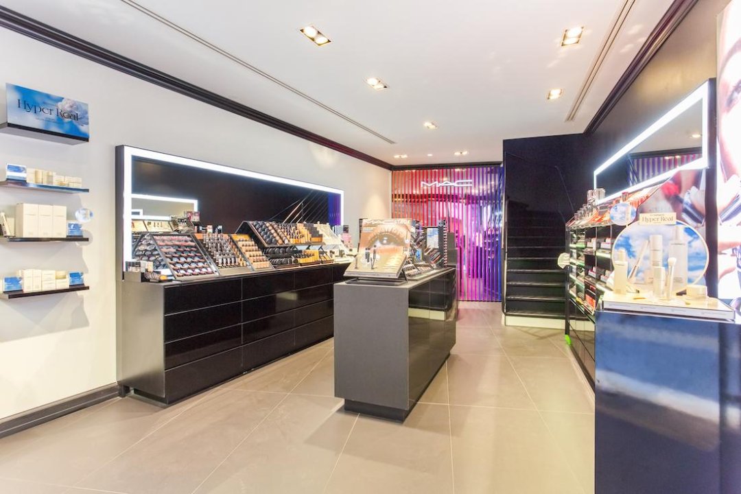 MAC Cosmetics Aix en Provence, Aix-en-Provence, Bouches-du-Rhône