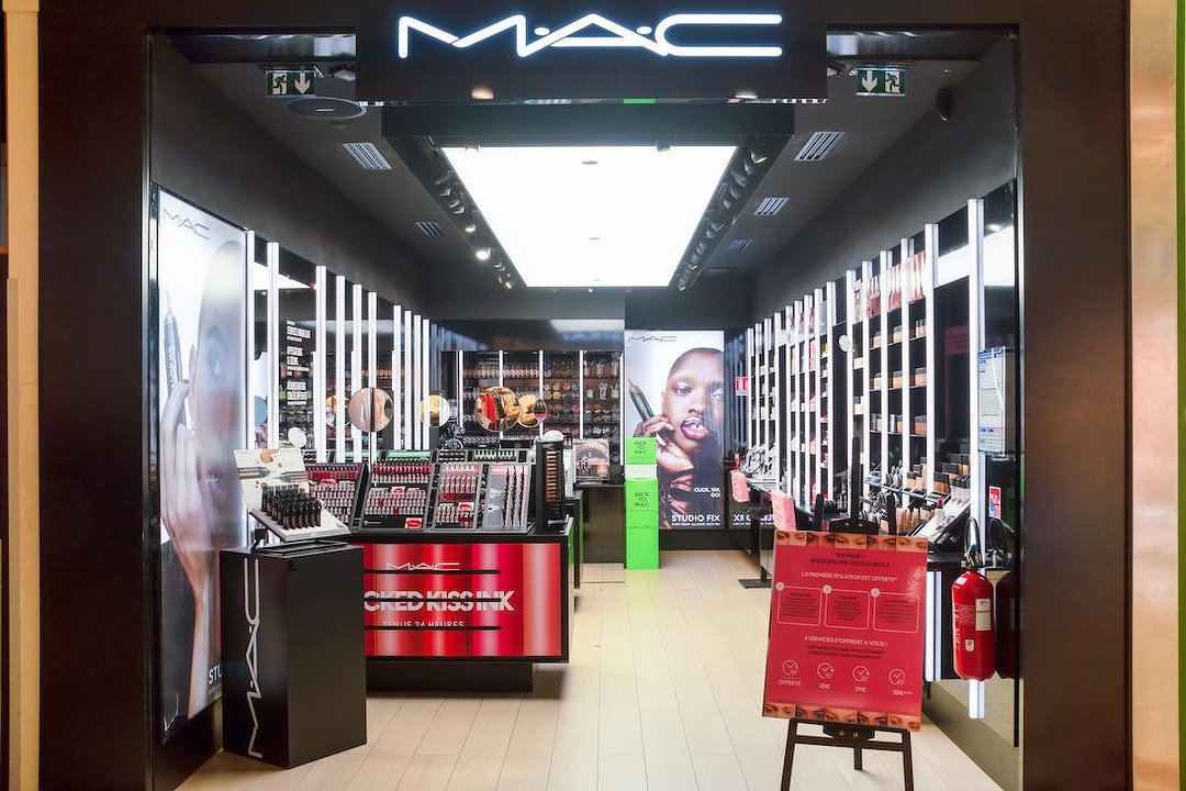 MAC Cosmetics Lille V2, Villeneuve d'Ascq, Nord