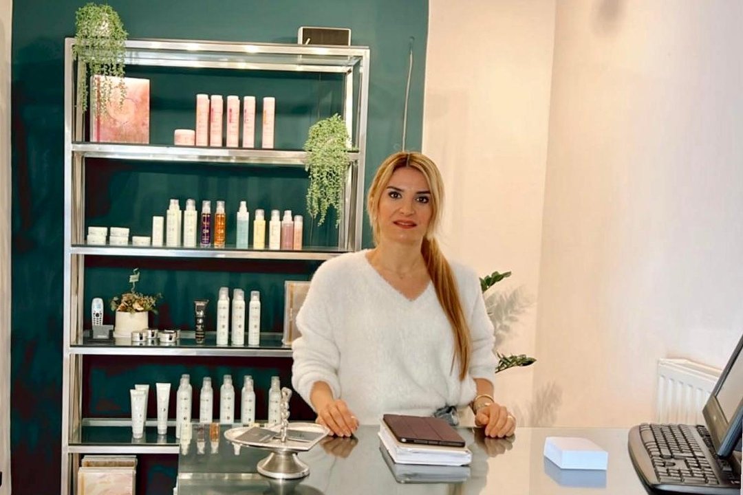 AS Selma Arslan Friseurmeisterin, Eppendorfer Landstraße, Hamburg