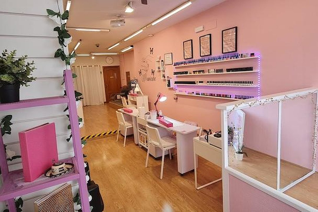 Attica Nail Lounge, País Vasco