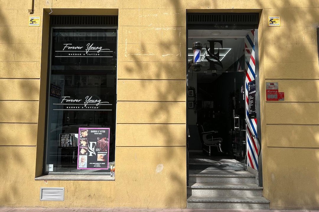 Peluquería & Estudio de Tatuaje Forever Young, Arapiles, Madrid