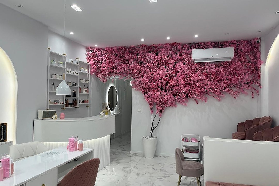 Inlux Beauty, Marousi, Αττική