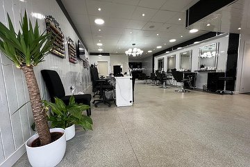 AG Glamour Salon | Hair Salon in Rutherglen, Glasgow Area - Treatwell