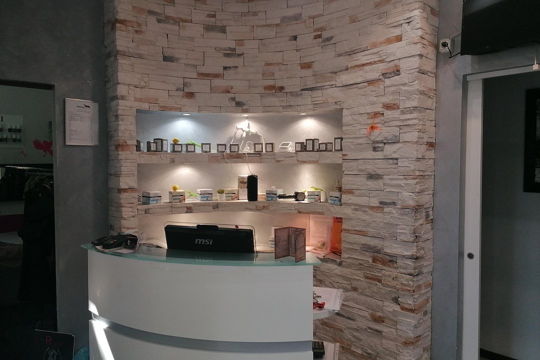 Flove Nail c/o L'art Elie', Giardinetti - Tor Vergata, Roma