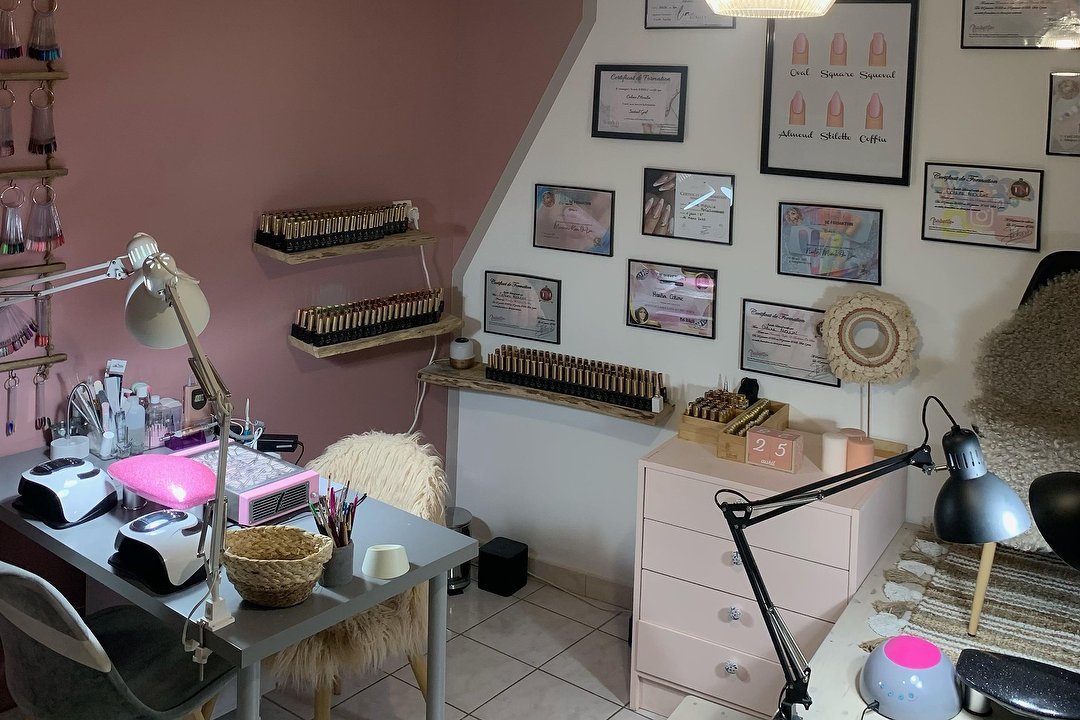 Beauty By Coline, Rhône-Alpes