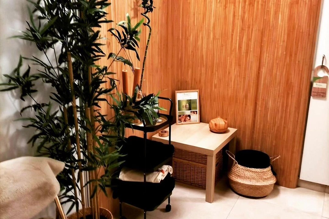 Bambu Beauty Wellness, Altstadt-Süd, Köln