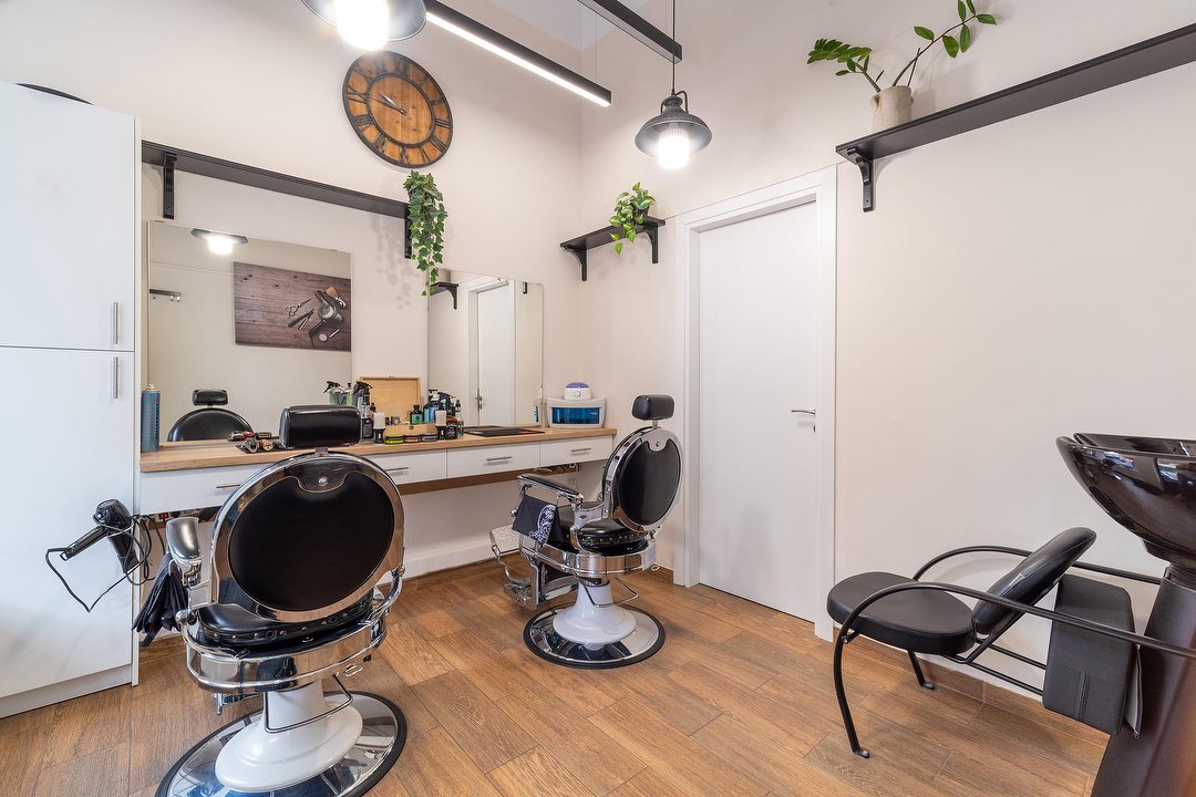 Men's Stage Barber Shop, Peristeri, Athens