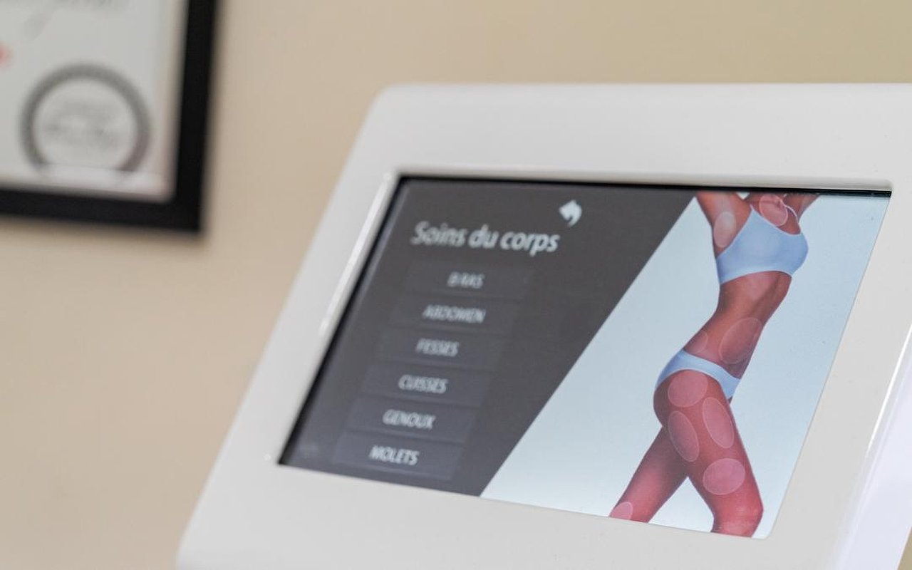 L'appareil pour les soins du corps 