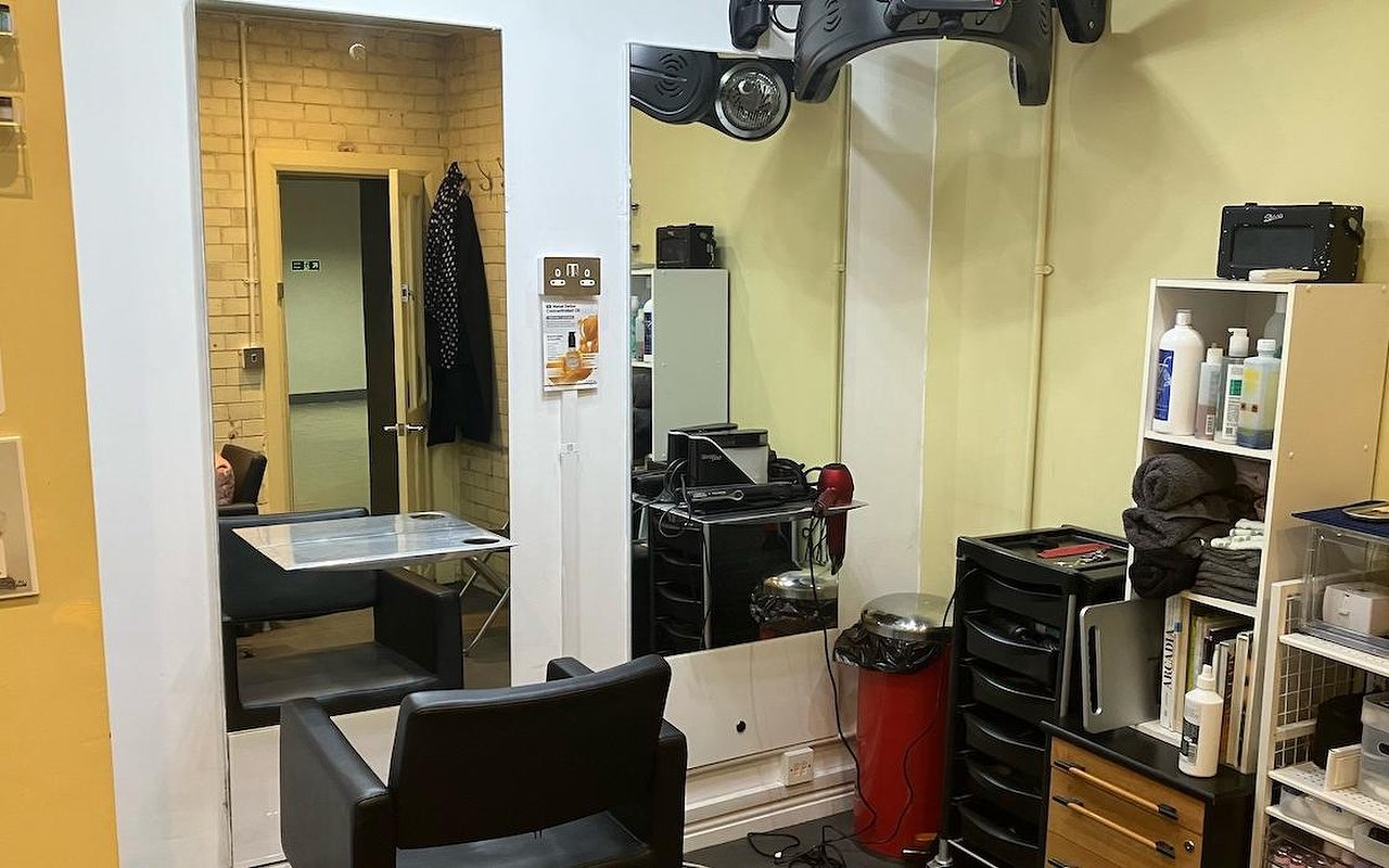 Men's haircuts near London Treatwell