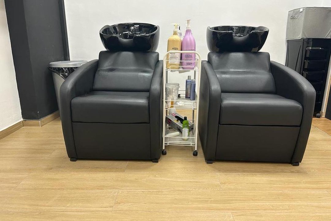 Luminous Nails Salón De Belleza, Comunidad de Valencia