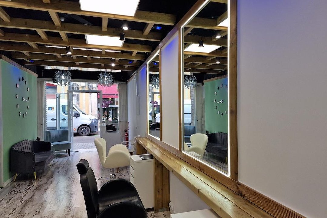 Imperio salón de belleza, Hostafrancs, Barcelona