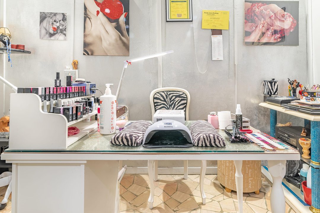 Venere Fashion Body, Gordiani, Roma