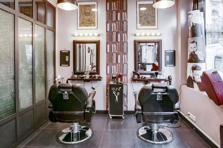 Le Barbier de Montmartre - Barbier Paris - Photo de couverture - OneBooking