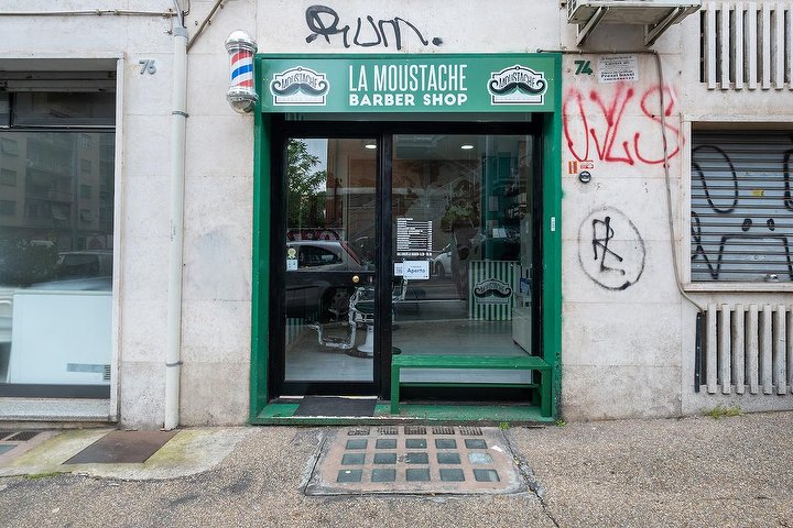 La Moustache Barber Shop - Barbier Roma - Photo de galerie - OneBooking
