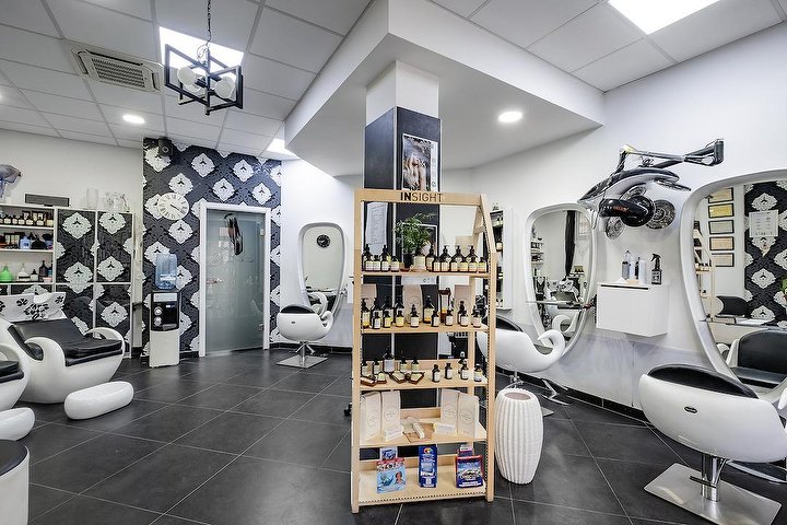 Mode Line - Coiffure Roma - Photo de galerie - OneBooking