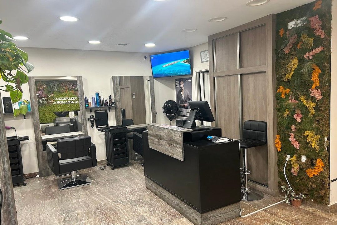 Peluquería & Estética Unisex Alexandra, Pacífico, Madrid
