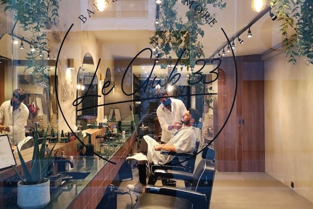 Le club 33, Archives, Paris