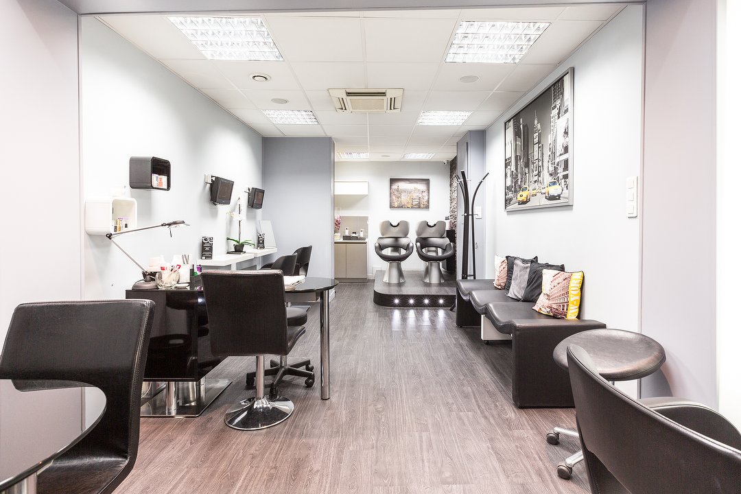 Studio Hairnail's, Métro Havre-Caumartin, Paris